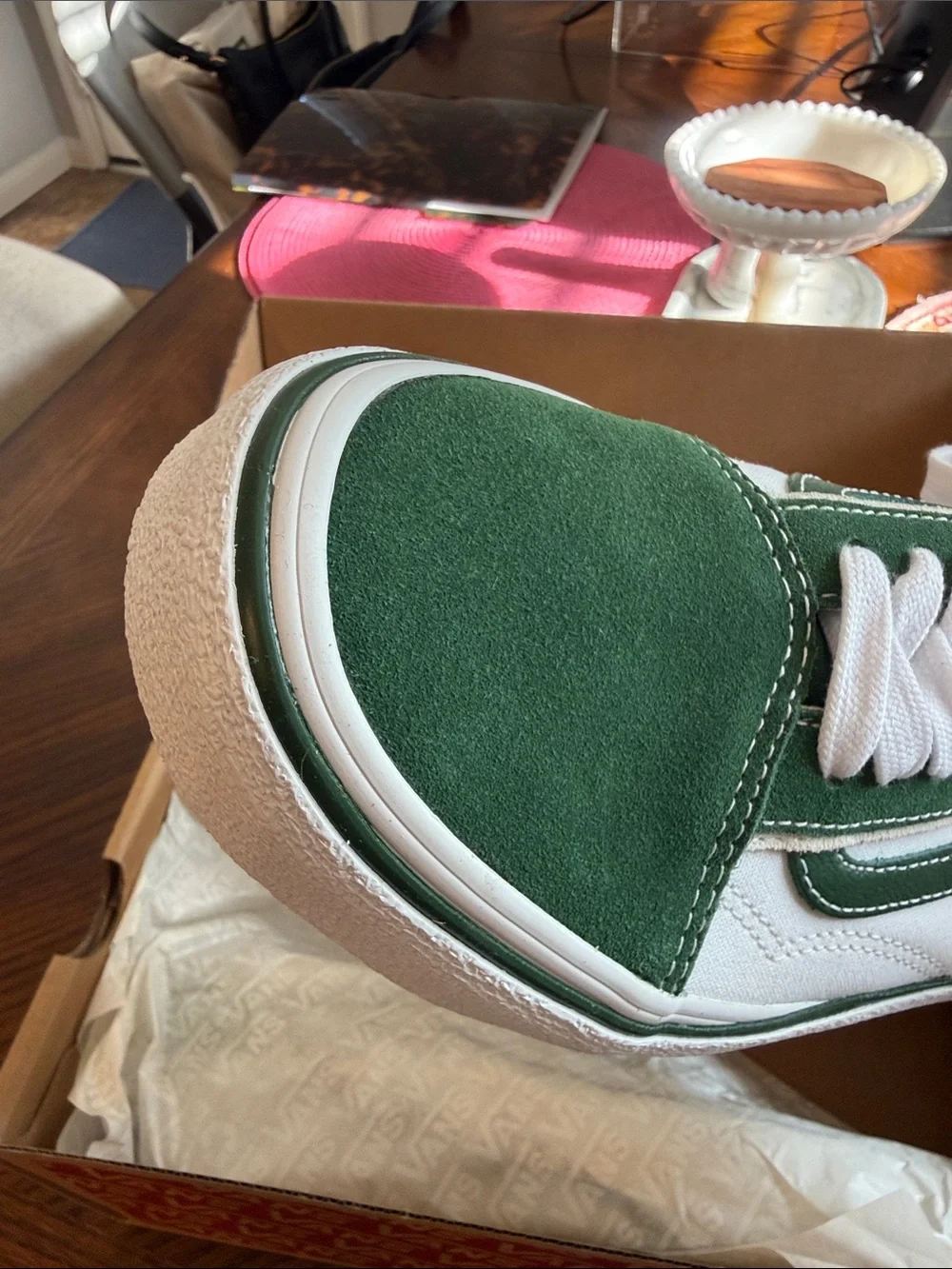Vans low top